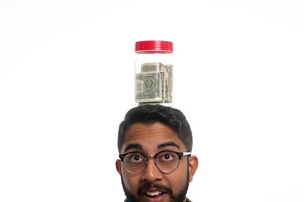 Imran Nuri with Jif jar on his head